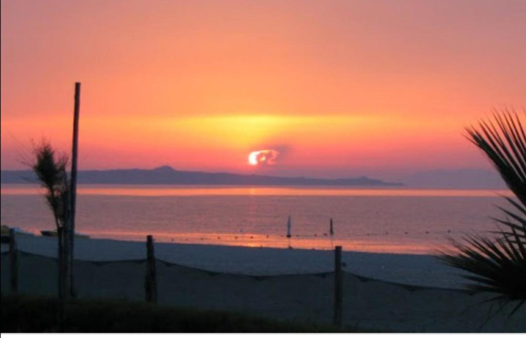 La Casetta Sul Mare Venetico Ngoại thất bức ảnh